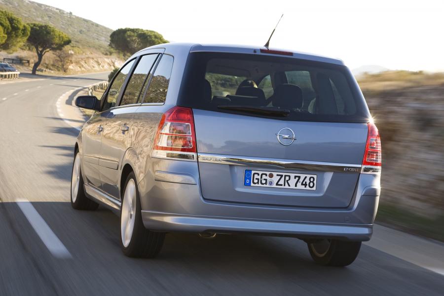  Opel Zafira 2008 года  (фото 50 из 72)
